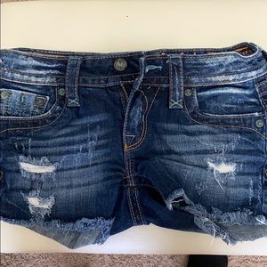ROCK REVIVAL SHORTS